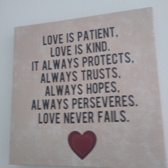 Inspirational Love Canvas Wall hangings, set of 3 - Picture 4 of 6
